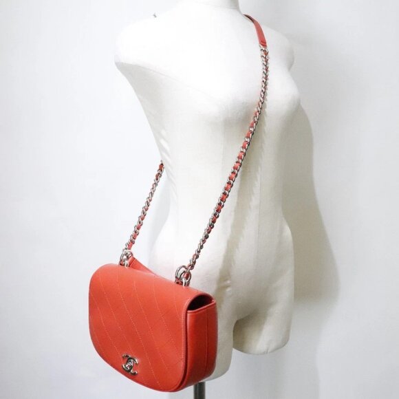 CHANEL ChainShoulder Shoulder Bag Matelasse 2WAY Red/SilverHardware - Picture 1 of 10